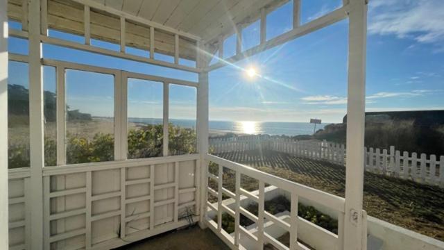 Maison Sur La Plage Avec Vue Mer Panoramique Le Martray Dış mekan fotoğraf